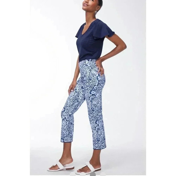 Chico's Women's Petite Paisley Cropped Pants Blue Size 00P(Chicos)  or 2P - Picture 3 of 13